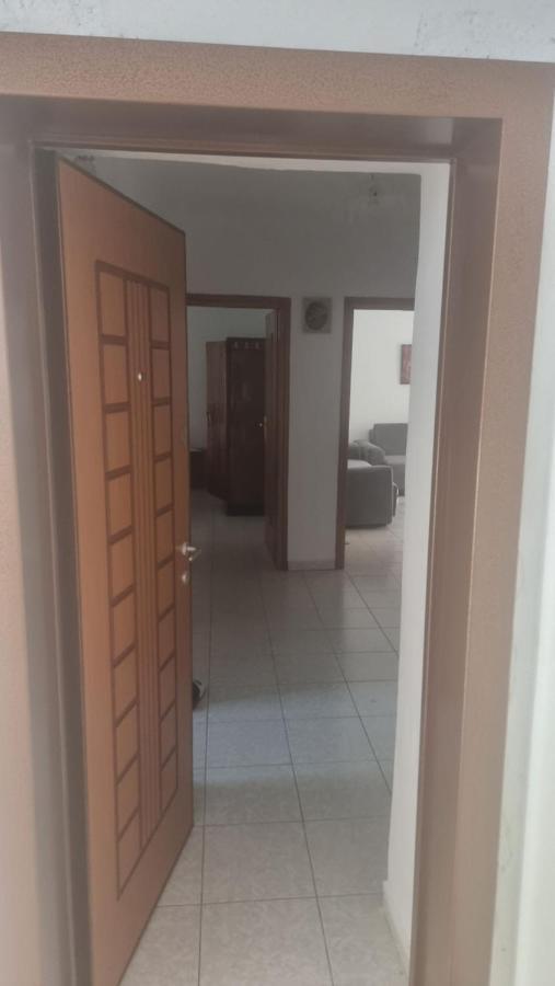 Teemo'S Apartments Sarandë 外观 照片