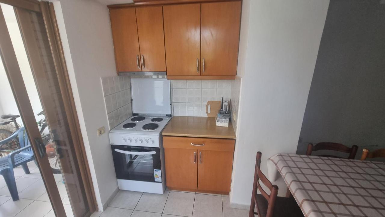 Teemo'S Apartments Sarandë 外观 照片